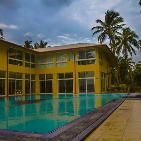 Hotel Villa Viana Marawila Extérieur photo